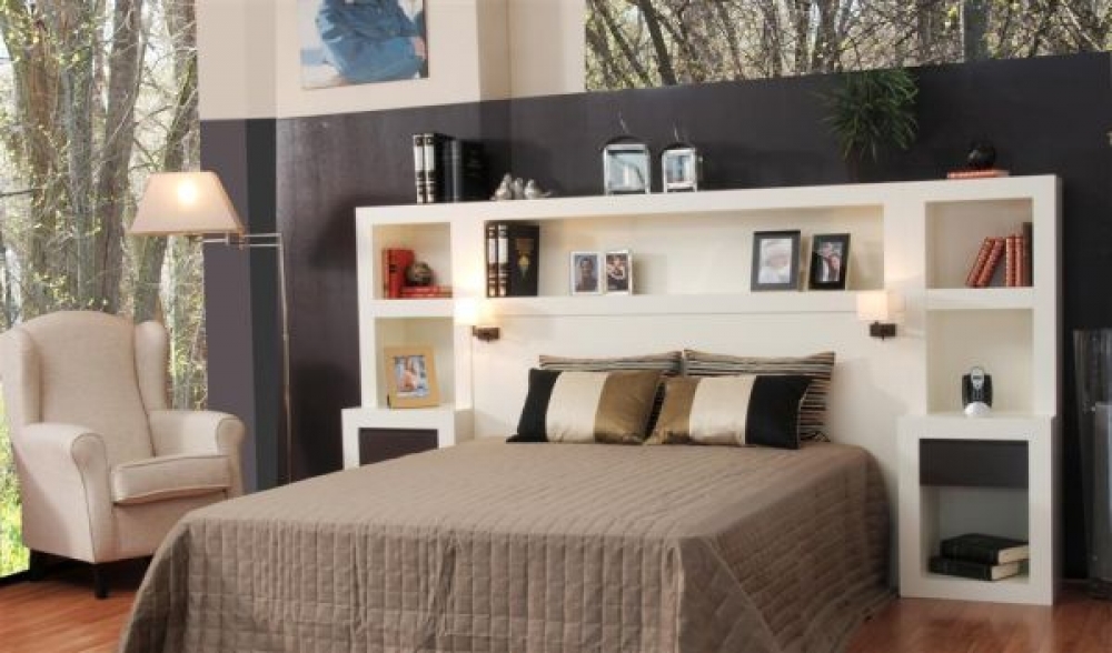 Dormitorio con librería Oromana
